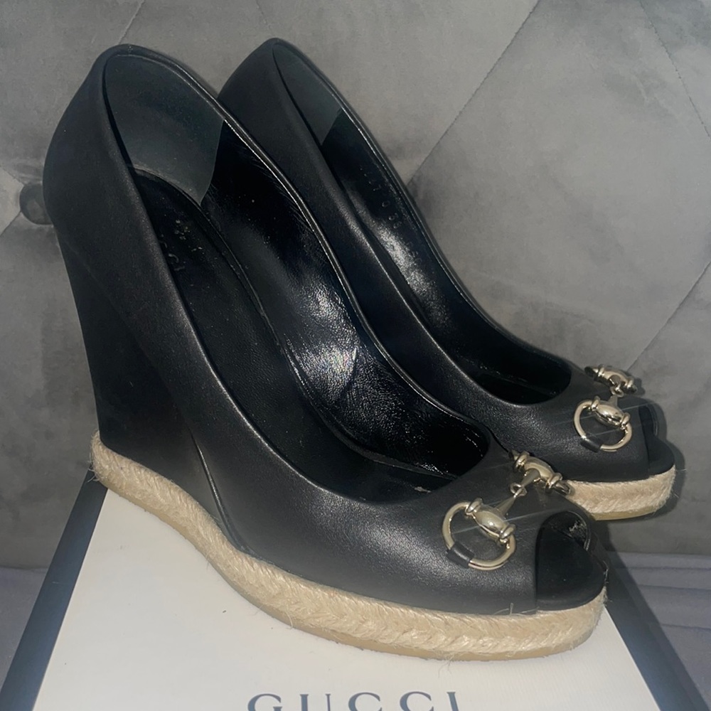 Women’s Gucci wedges, size 38, great condition, 100% authentic